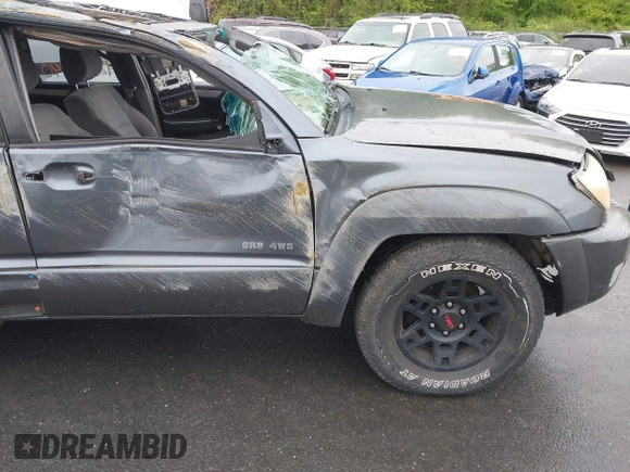 2004 Toyota 4Runner SR5 with VIN JTEBU14R840050447, listed as a IAAI auction lot 42201440 with Not Provided miles and . Bid and sale history available at DreamBid. Image 12.