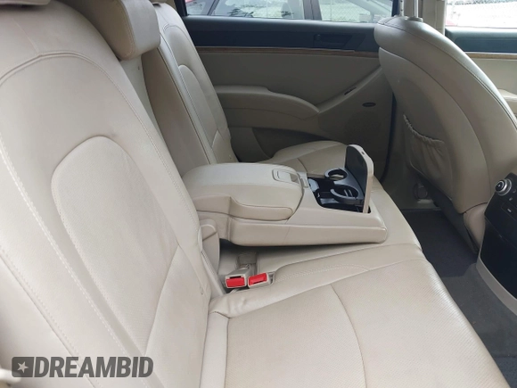 2012 Hyundai Veracruz Limited z VIN KM8NUDCC0CU194531, wystawiony jako IAAI lot #42376826 z przebiegiem 232 378 mil mil oraz . Historia ofert i sprzedaży dostępna na DreamBid. Obrazek 8.