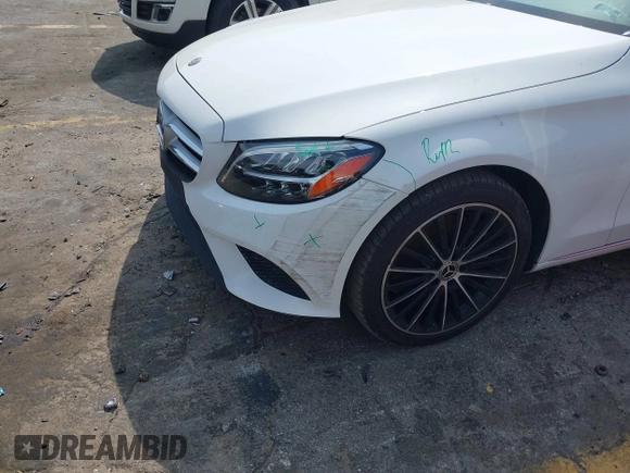 2019 Mercedes-Benz C 300 с VIN 55SWF8DB0KU308453, выставлен на аукционе IAAI как лот 42018308 с пробегом 43 850 миль миль и . История ставок и продаж доступна на DreamBid. Изображение 18.
