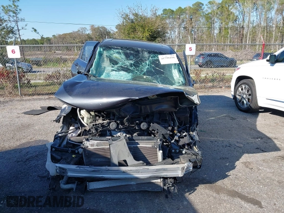 2019 Honda CR-V EX with VIN 7FARW2H52KE020972, listed as a IAAI auction lot 41790498 with 83,133 mi miles. Bid and sale history available at carsss.com. Image 12.