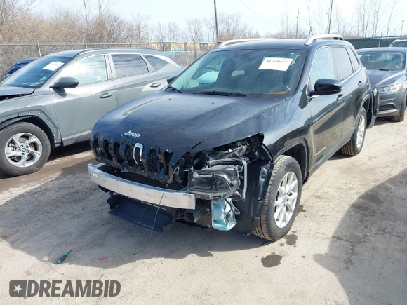 2015 Jeep Cherokee North with VIN 1C4PJMCS4FW792918, listed as a IAAI auction lot 41748651 with 107,034 mi miles. Bid and sale history available at carsss.com. Image 6.