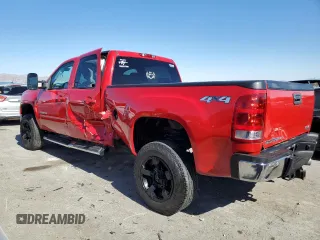 2011 GMC Sierra 2500HD SLT с VIN 1GT121E8XBF134436, выставлен на аукционе Copart как лот 45011735 с пробегом 44 287 миль миль и Списание • Salvage title. История ставок и продаж доступна на DreamBid. Изображение 2.