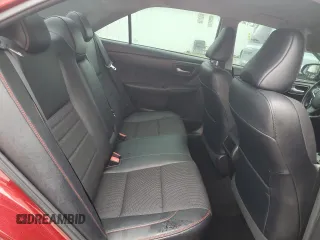 2017 Toyota Camry XLE z VIN 4T1BF1FK3HU759117, wystawiony jako Copart lot #55695805 z przebiegiem 43 144 mil mil oraz Szkoda całkowita • Salvage title. Historia ofert i sprzedaży dostępna na DreamBid. Obrazek 10.