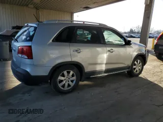 2012 Kia Sorento LX with VIN 5XYKTDA23CG260852, listed as a Copart auction lot 42505735 with 205,353 mi miles and Salvage Title. Bid and sale history available at carsss.com. Image 3.