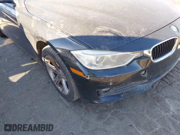 2014 BMW 3 Series 328i with VIN WBA3A5G59ENP31817, listed as a IAAI auction lot 41845296 with 190,437 mi miles. Bid and sale history available at carsss.com. Image 6.