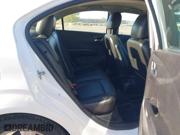 2016 Chevrolet Sonic LTZ z VIN 1G1JE5SB0G4144421, wystawiony jako IAAI lot #42020434 z przebiegiem 120 114 mil mil oraz . Historia ofert i sprzedaży dostępna na DreamBid. Obrazek 8.