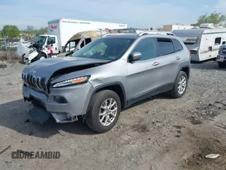 2015 Jeep Cherokee Latitude with VIN 1C4PJMCBXFW639671, listed as a IAAI auction lot 42132976 with 88,931 mi miles. Bid and sale history available at carsss.com. Image 16.