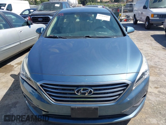 2016 Hyundai Sonata SE z VIN 5NPE24AF2GH290815, wystawiony jako IAAI lot #42314347 z przebiegiem 126 116 mil mil oraz . Historia ofert i sprzedaży dostępna na DreamBid. Obrazek 12.