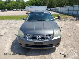 2005 Nissan Altima SL z VIN 1N4AL11D85N475981, wystawiony jako Copart lot #57493965 z przebiegiem 122 020 mil mil oraz Szkoda całkowita • Salvage title. Historia ofert i sprzedaży dostępna na DreamBid. Obrazek 5.