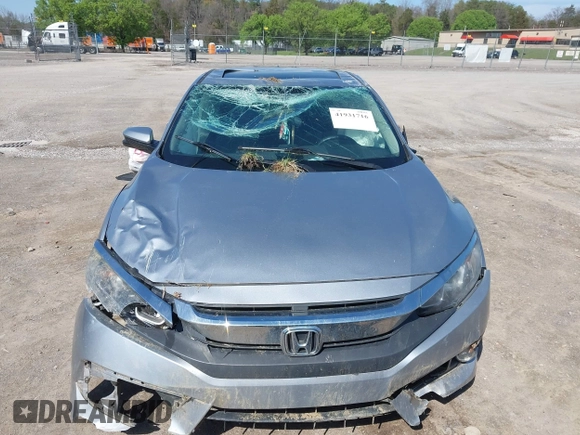 2017 Honda Civic Sedan EX-T with VIN 19XFC1F30HE013214, listed as a IAAI auction lot 41931716 with 185,215 mi miles. Bid and sale history available at carsss.com. Image 6.