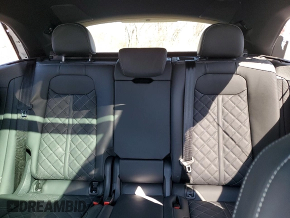 2024 Audi SQ8 Premium Plus with VIN WA1AWBF17RD008918, listed as a Copart auction lot 51642285 with 14,211 mi miles and Salvage Title. Bid and sale history available at DreamBid. Image 10.