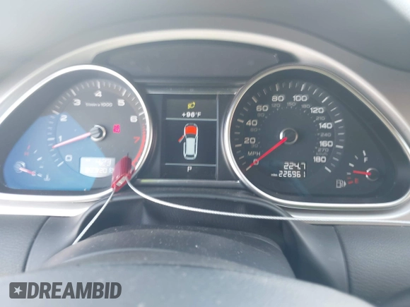 2014 Audi Q7 S line Prestige с VIN WA1DGAFE0ED008602, выставлен на аукционе IAAI как лот 42743844 с пробегом 226 961 миль миль и . История ставок и продаж доступна на DreamBid. Изображение 7.