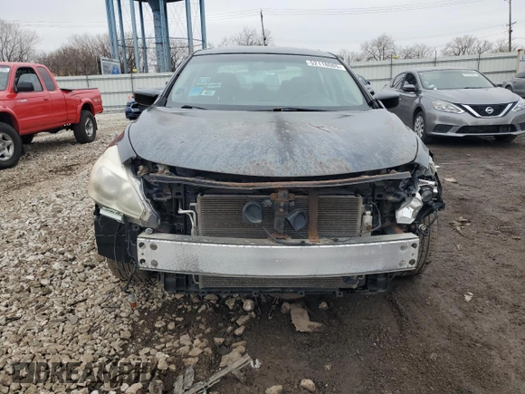 2014 Nissan Altima S with VIN 1N4AL3AP4EN354936, listed as a Copart auction lot 52118085 with 134,217 mi miles and Salvage Title. Bid and sale history available at DreamBid. Image 5.