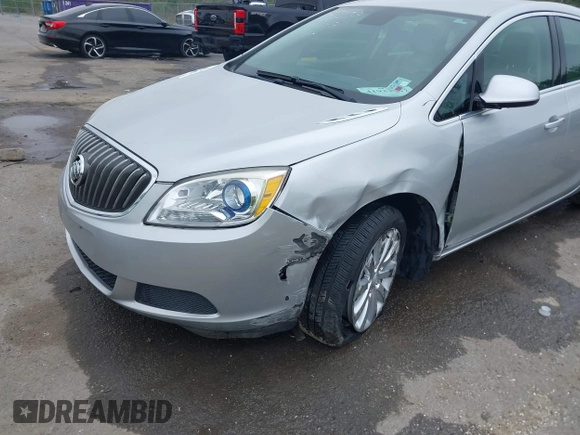 2016 Buick Verano with VIN 1G4PP5SK7G4124626, listed as a IAAI auction lot 41924647 with 35,990 mi miles. Bid and sale history available at carsss.com. Image 6.