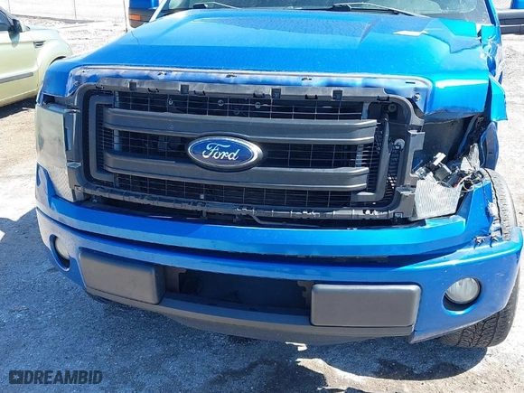 2013 Ford F-150 XL with VIN 1FTFW1CF3DFD63863, listed as a IAAI auction lot 41707964 with 163,327 mi miles. Bid and sale history available at carsss.com. Image 18.