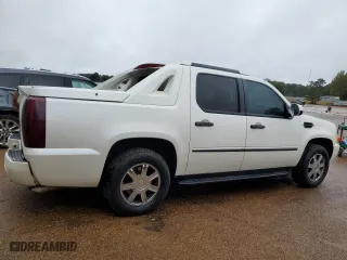 2008 Cadillac Escalade EXT with VIN 3GYFK62828G134990, listed as a Copart auction lot 79930314 with 241,757 mi miles and Clean Title. Bid and sale history available at carsss.com. Image 3.