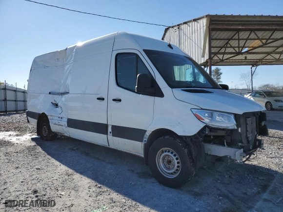 2021 Mercedes-Benz Sprinter Cargo Van with VIN W1Y40CHY1MT062150, listed as a Copart auction lot 88363005 with NaN miles and Salvage Title. Bid and sale history available at carsss.com. Image 4.