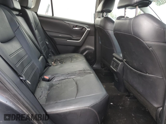 2021 Toyota RAV4 XLE Premium with VIN 2T3A1RFV9MC181112, listed as a Copart auction lot 46335305 with 69,661 mi miles and Salvage title. Bid and sale history available at DreamBid. Image 11.