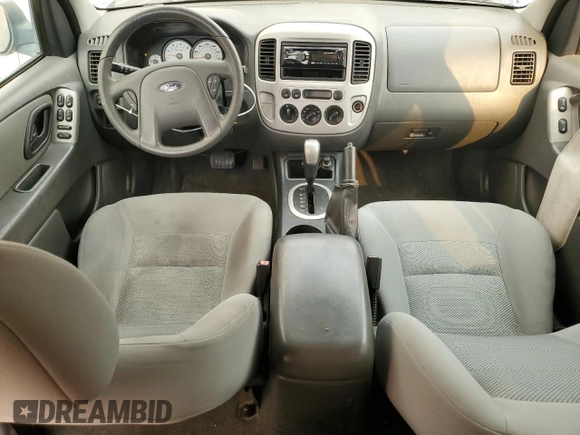 2005 Ford Escape XLT with VIN 1FMYU93Z35KC52175, listed as a Copart auction lot 71214694 with 125,278 mi miles and Salvage Title. Bid and sale history available at carsss.com. Image 8.