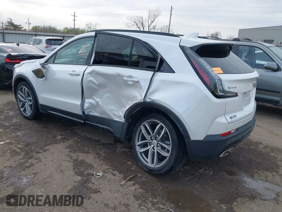 2020 Cadillac XT4 FWD Sport with VIN 1GYFZER45LF148806, listed as a IAAI auction lot 41853795 with 28,956 mi miles and . Bid and sale history available at carsss.com. Image 3.