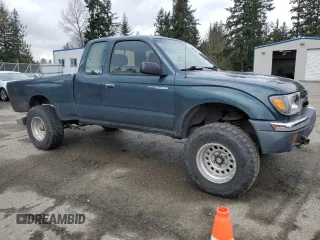 1998 Toyota Tacoma with VIN 4TAWN72NXWZ022200, listed as a Copart auction lot 44613295 with Not Provided miles and Salvage Title. Bid and sale history available at DreamBid. Image 4.