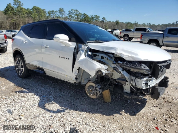 2023 Chevrolet Blazer RS with VIN 3GNKBERS4PS227108, listed as a Copart auction lot 46997155 with 29,228 mi miles and Salvage Title. Bid and sale history available at carsss.com. Image 4.