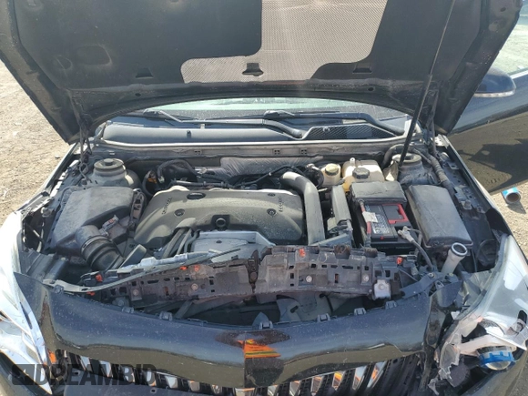 2014 Buick Regal Premium I with VIN 2G4GN5EX0E9166742, listed as a Copart auction lot 49538085 with 104,739 mi miles and Salvage Title. Bid and sale history available at DreamBid. Image 13.