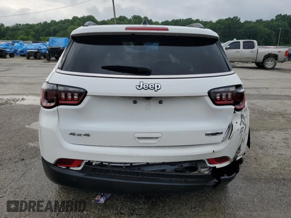 2023 Jeep Compass Latitude с VIN 3C4NJDBN8PT562163, выставлен на аукционе Copart как лот 63021635 с пробегом 51 549 миль миль и Списание • Salvage title. История ставок и продаж доступна на DreamBid. Изображение 6.