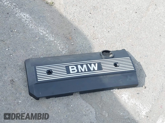 2002 BMW 3 Series 325i with VIN WBAEV33422KL77263, listed as a IAAI auction lot 42160192 with 240,893 mi miles and . Bid and sale history available at DreamBid. Image 12.