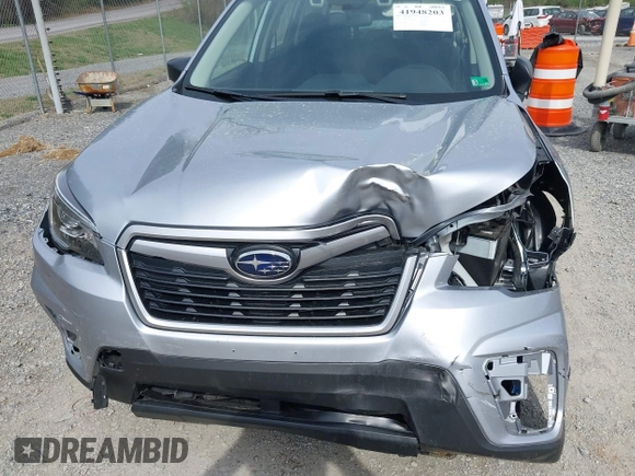 2019 Subaru Forester with VIN JF2SKACC9KH466823, listed as a IAAI auction lot 41948203 with 34,743 mi miles. Bid and sale history available at carsss.com. Image 6.