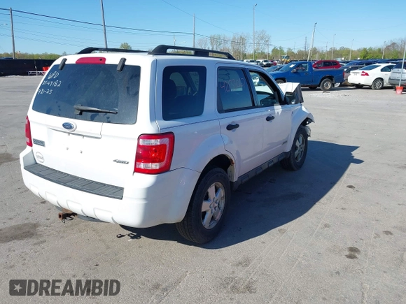 2008 Ford Escape XLT с VIN 1FMCU93168KD99003, выставлен на аукционе IAAI как лот 42133067 с пробегом 136 070 миль миль и . История ставок и продаж доступна на DreamBid. Изображение 4.
