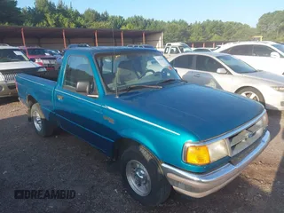 1996 Ford Ranger XL with VIN 1FTCR10A9TUC70181, listed as a IAAI auction lot 42694645 with 186,451 mi miles and . Bid and sale history available at DreamBid. Image 1.