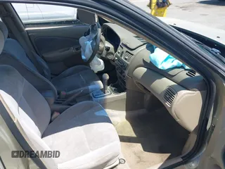 2001 Nissan Sentra GXE z VIN 3N1CB51D11L480045, wystawiony jako IAAI lot #42300710 z przebiegiem 136 538 mil mil oraz . Historia ofert i sprzedaży dostępna na DreamBid. Obrazek 5.