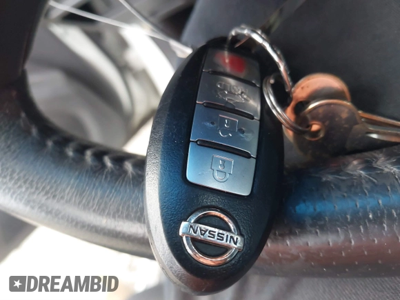 2014 Nissan Maxima S with VIN 1N4AA5AP0EC487139, listed as a IAAI auction lot 41450013 with 144,643 mi miles and . Bid and sale history available at DreamBid. Image 11.