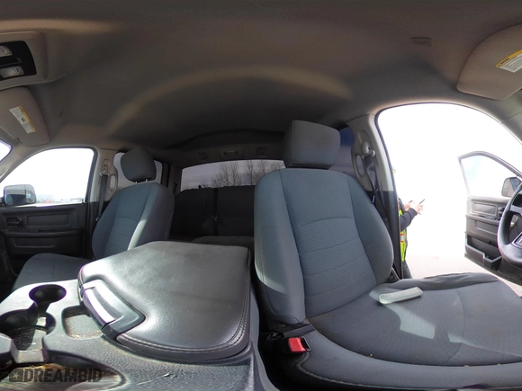 2018 Ram 2500 Tradesman with VIN 3C6UR5CJ7JG117166, listed as a IAAI auction lot 41865140 with 174,607 mi miles. Bid and sale history available at carsss.com. Image 18.