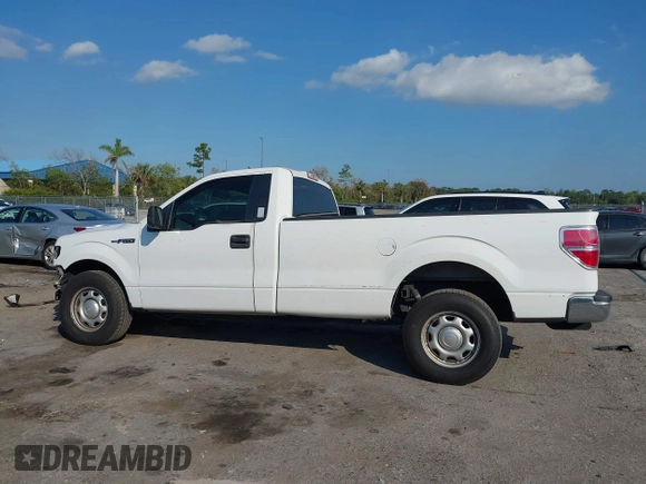 2013 Ford F-150 XL with VIN 1FTNF1CF5DKF81578, listed as a IAAI auction lot 41319200 with 251,998 mi miles. Bid and sale history available at carsss.com. Image 14.