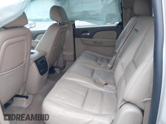 2012 GMC Yukon XL SLT with VIN 1GKS2KE79CR252581, listed as a IAAI auction lot 41330370 with 158,736 mi miles. Bid and sale history available at carsss.com. Image 8.