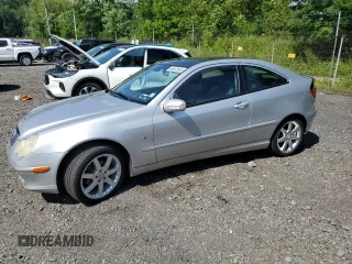 2004 Mercedes-Benz C 230 Kompressor с VIN WDBRN40J94A548568, выставлен на аукционе Copart как лот 65563565 с пробегом 68 437 миль миль и Списание • Salvage title. История ставок и продаж доступна на DreamBid. Изображение 1.