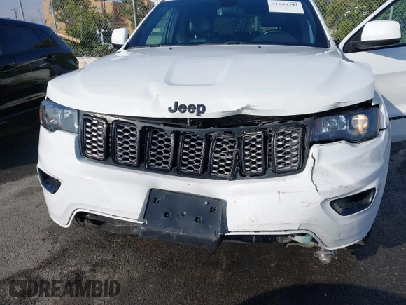 2020 Jeep Grand Cherokee Altitude with VIN 1C4RJEAG2LC306195, listed as a IAAI auction lot 41626392 with 45,587 mi miles and . Bid and sale history available at DreamBid. Image 6.