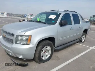 2011 Chevrolet Avalanche LS with VIN 3GNTKEE35BG252968, listed as a IAAI auction lot 42109433 with 117,352 mi miles and . Bid and sale history available at DreamBid. Image 2.