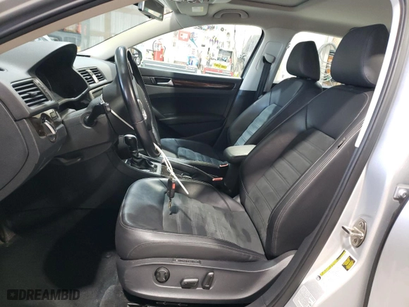 2015 Volkswagen Passat 2.0L TDI SEL Premium with VIN 1VWCV7A39FC026763, listed as a Copart auction lot 51929585 with 72,845 mi miles and Clean Title. Bid and sale history available at carsss.com. Image 7.