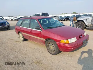 1995 Ford Escort z VIN 3FASP15J9SR190126, wystawiony jako IAAI lot #39936278 z przebiegiem 248 088 mil mil oraz . Historia ofert i sprzedaży dostępna na DreamBid. Obrazek 1.