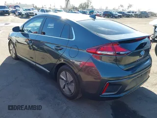 2022 Hyundai Ioniq SE z VIN KMHC75LCXNU271168, wystawiony jako IAAI lot #41073220 z przebiegiem 31 890 mil mil oraz . Historia ofert i sprzedaży dostępna na DreamBid. Obrazek 3.