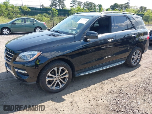 2013 Mercedes-Benz M 350 with VIN 4JGDA5HB1DA111038, listed as a IAAI auction lot 42410566 with 125,136 mi miles and . Bid and sale history available at DreamBid. Image 2.