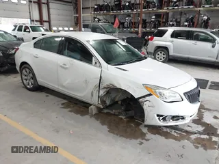 2016 Buick Regal Premium II with VIN 2G4GS5GX3G9125742, listed as a IAAI auction lot 40690828 with 94,228 mi miles. Bid and sale history available at carsss.com. Image 1.