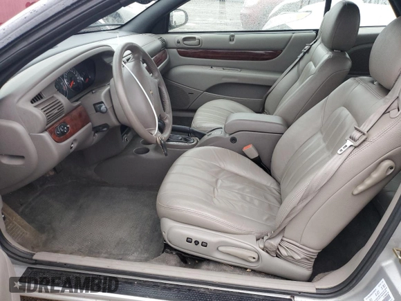 2001 Chrysler Sebring LXi z VIN 1C3EL55UX1N556511, wystawiony jako Copart lot #81047244 z przebiegiem 83 830 mil mil oraz Czysty tytuł • Clean title. Historia ofert i sprzedaży dostępna na DreamBid. Obrazek 7.