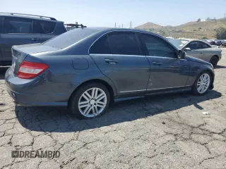 2008 Mercedes-Benz C 300 Sport z VIN WDDGF54XX8R031660, wystawiony jako Copart lot #55418445 z przebiegiem 170 012 mil mil oraz Czysty tytuł • Clean title. Historia ofert i sprzedaży dostępna na DreamBid. Obrazek 3.