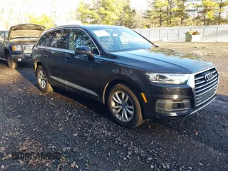 2018 Audi Q7 Premium z VIN WA1AAAF78JD003759, wystawiony jako IAAI lot #41544779 z przebiegiem 71 181 mil mil oraz . Historia ofert i sprzedaży dostępna na DreamBid. Obrazek 1.