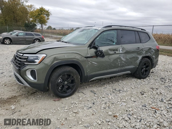2024 Volkswagen Atlas Peak Edition SE with VIN 1V2CR2CA4RC575859, listed as a Copart auction lot 76310634 with 1,228 mi miles and Salvage title. Bid and sale history available at DreamBid. Image 1.