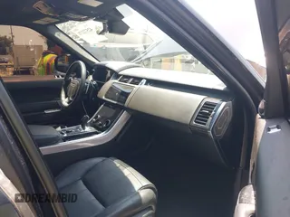 2022 Land Rover Range Rover Sport Autobiography with VIN SALWV2SE2NA201456, listed as a IAAI auction lot 42572271 with 50,161 mi miles and . Bid and sale history available at DreamBid. Image 5.